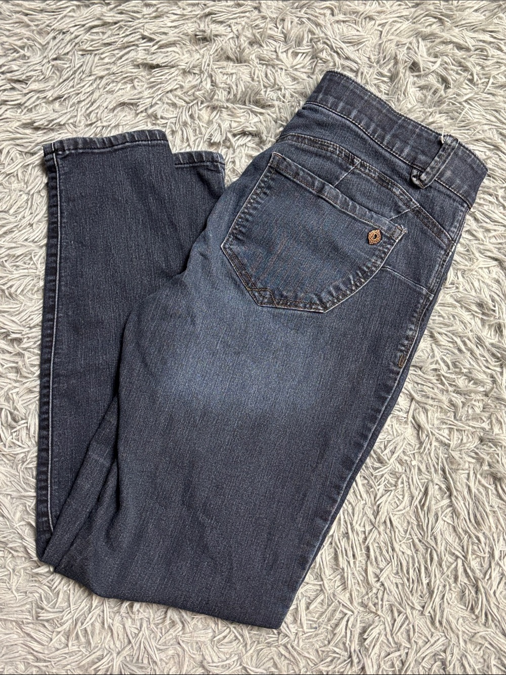 Democracy “Ab”solution Straight Leg Jeans - Picture 2 of 16